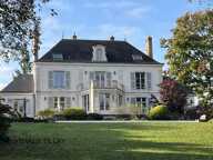 Propriété, OLIVET avendre, bord du Loiret, parc, piscine a debordement, garage a bateau — photo 3