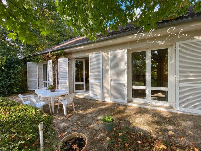 PRÉMERY – Maison familiale de 190 m² avec grand jardin arboré — photo 1
