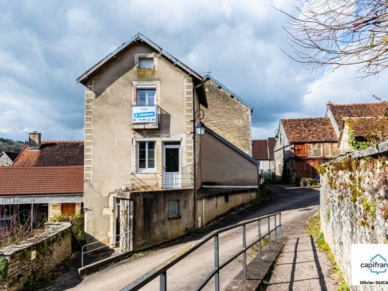 Maison de village à vendre de 4 pièces à TROUHAUT (21) — photo 1