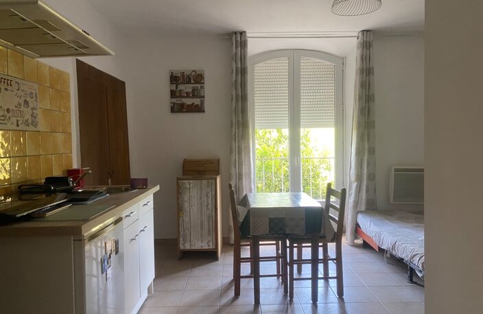 Maison à vendre 11 pièces GENERARGUES (30) — photo 2