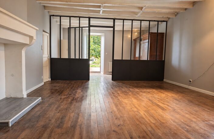 En Exclusivité CAPIFRANCE: à vendre Charme de l’ancien et douceur de vivre à SAIVRES(79) — photo 4