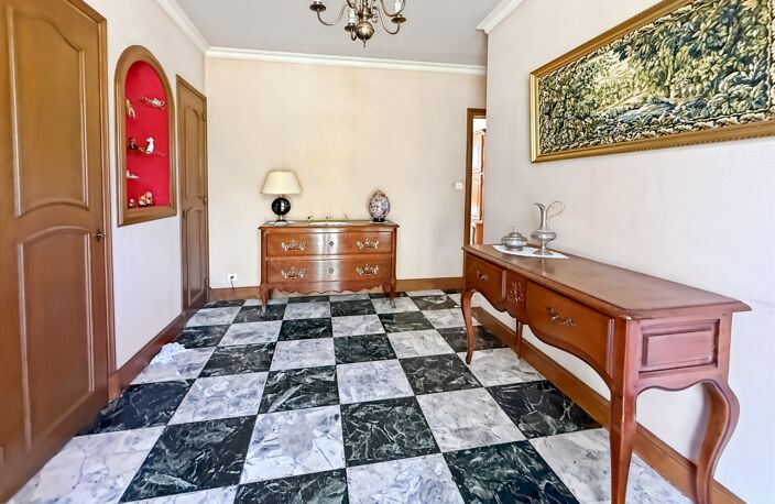 Dept de Vienne (86) Maison de caractère à vendre type 5 pièces CHATELLERAULT (86) — photo 2