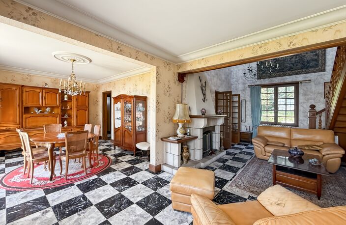 Dept de Vienne (86) Maison de caractère à vendre type 5 pièces CHATELLERAULT (86) — photo 4