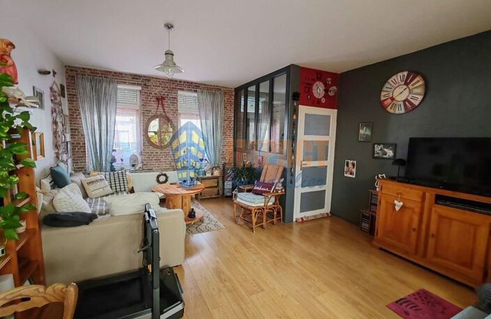 Large 1930 lumineuse avec 4 chambres et jardin bien exposé — photo 2