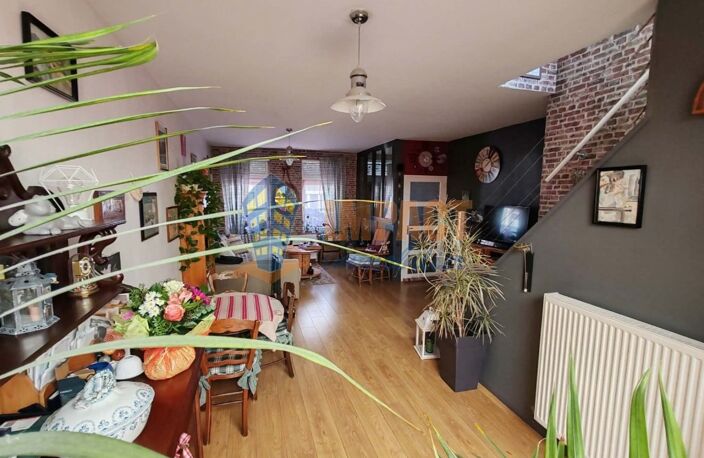 Large 1930 lumineuse avec 4 chambres et jardin bien exposé — photo 3
