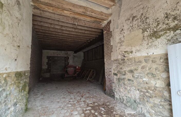 CHEVREVILLE (60) - Grange pour stockage 466m² — photo 3