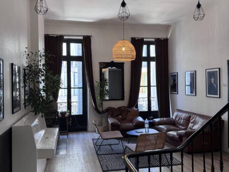 Coloc avec chambres et appartements CHARTRONS — photo 1