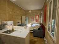Coloc avec chambres et appartements CHARTRONS — photo 3