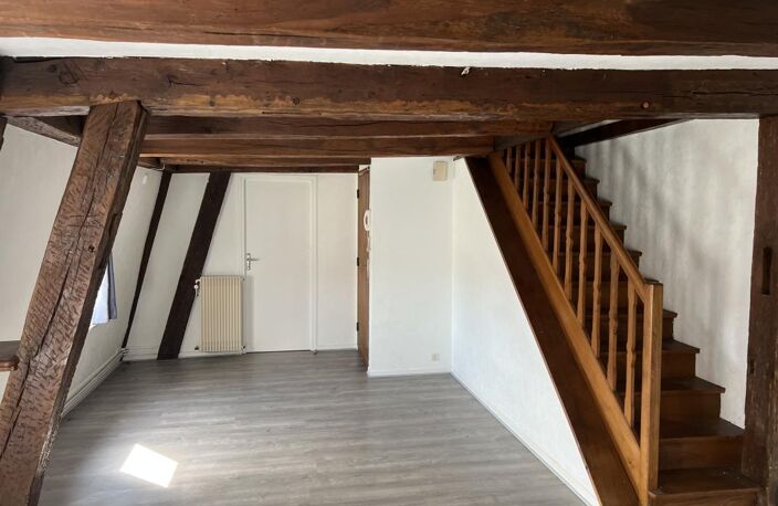 À LOUER – APPARTEMENT T4 DE 62,56 m² – VESOUL CENTRE-VILLE — photo 2