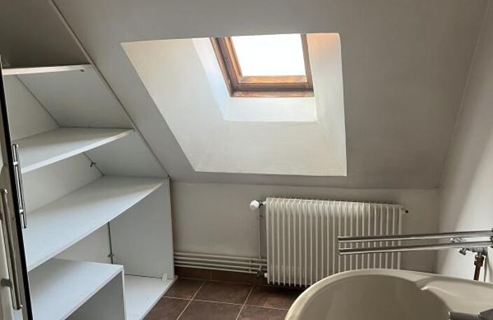 À LOUER – APPARTEMENT T4 DE 62,56 m² – VESOUL CENTRE-VILLE — photo 5