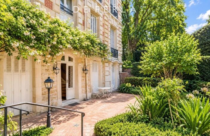 Marnes-la-Coquette — Appartement de réception avec jardin privatif au sein d’un château — photo 2