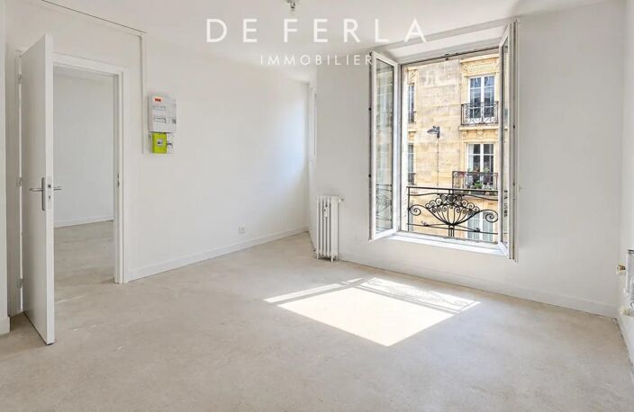 Appartement 2 pièces - Paris XVIe - 30m² À rénover — photo 2