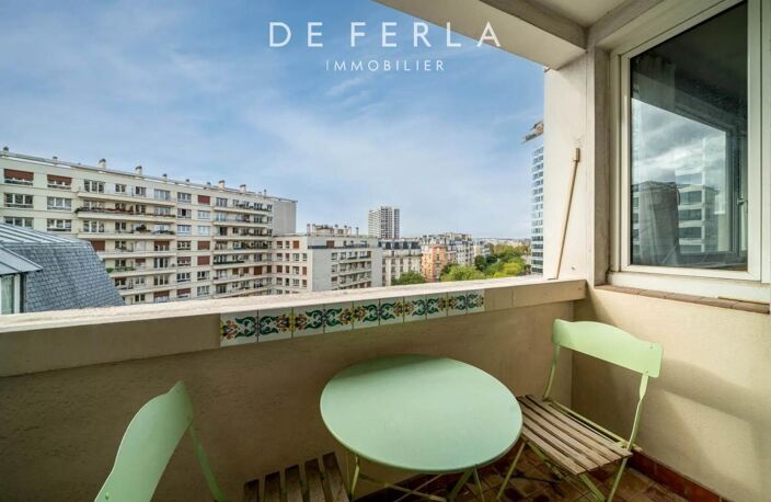 Appartement familial à rénover avec balcon - Paris XV — photo 4