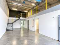 A Cestas - Local - entrepôt de 160 m² — photo 3