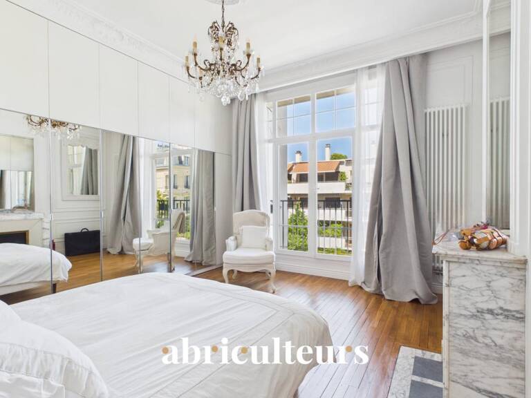 Appartement familial - 189 m² - 7 pièces - Charme de l'ancien - Saint-Mandé — photo 1