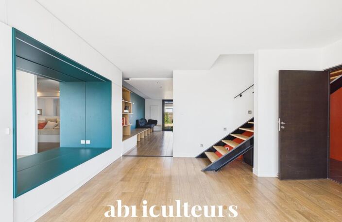 Maison d'architecte de 2011 - 220M2 - DPE C - Jardin - 5 chambres - Un garage/buanderie - 2 parking - Rezé - Rue de l’Aérodrome — photo 5