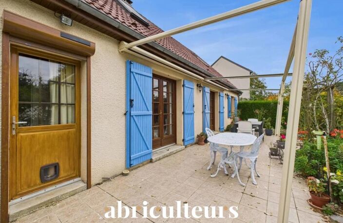 Maison familiale s avec jardin arboré en vente à  Châteaudun (28200) — photo 3
