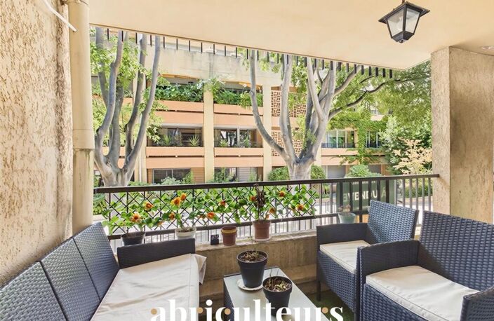 Appartement T3 avec balcon à la vente en centre-ville de Salon-de-Provence (13300) — photo 2