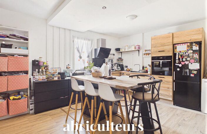Appartement T3 avec balcon à la vente en centre-ville de Salon-de-Provence (13300) — photo 3