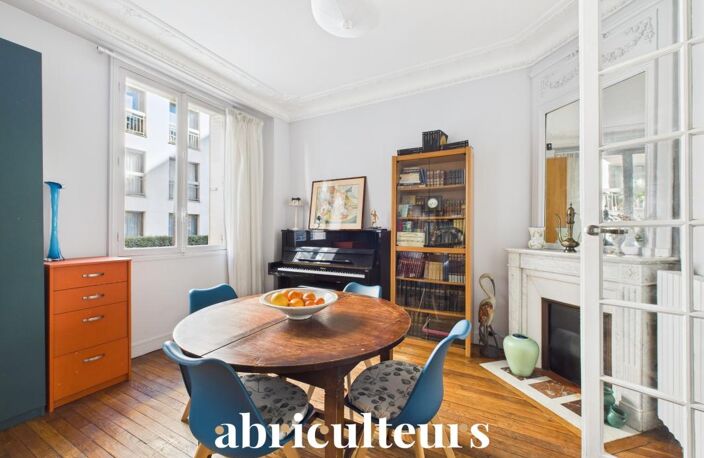 4 pièces au calme sur cour arborée – Charme de l’ancien – Paris 15e Convention – 72 m² — photo 5