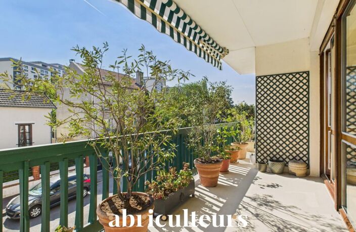 Appartement familial de 120 m² – 4 chambres – Balcons, Box & Cave - Bourg-la-Reine — photo 2