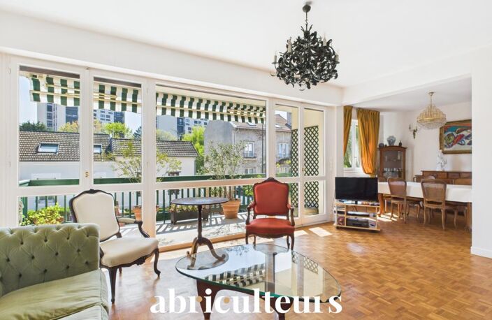 Appartement familial de 120 m² – 4 chambres – Balcons, Box & Cave - Bourg-la-Reine — photo 4