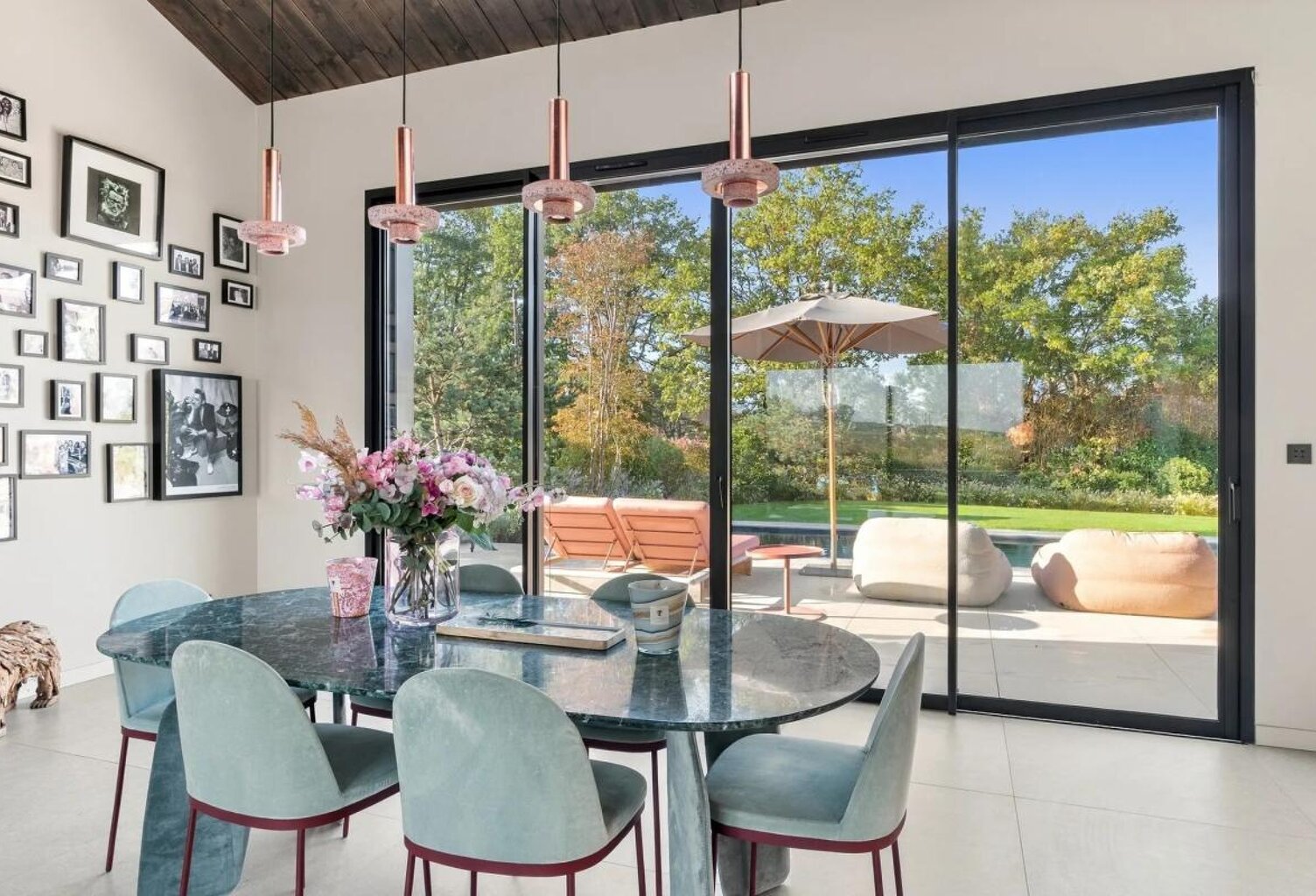 Villa d'exception de 7 pièces de 256 m² proche de Genève — photo 1