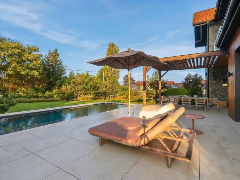 Villa d'exception de 7 pièces de 256 m² proche de Genève — photo 1