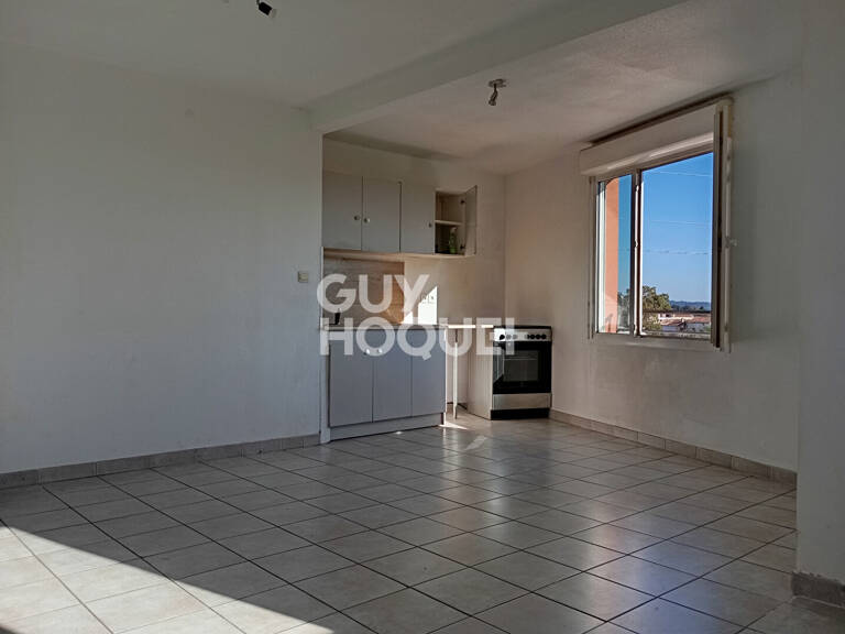 LE PONTET - T2 DE 46 m² AVEC BOX FERMÉ - INVESTISSEMENT LOCATIF CLÉ EN MAIN ! — photo 1