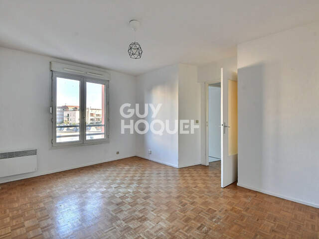 Sans Souci - Appartement T2 de 46 m² avec parking en SUS, Lyon 3ème (69003) — photo du bien