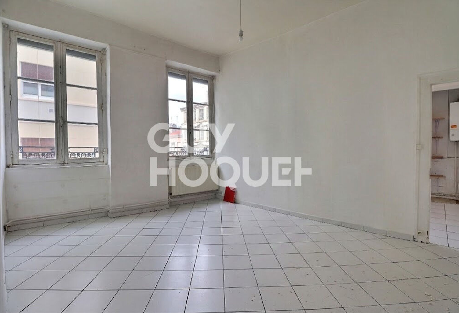Appartement à rénover - Rue de la Thibaudière — photo 1