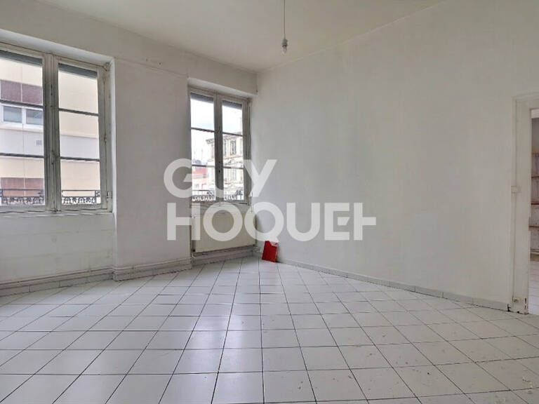 Appartement à rénover - Rue de la Thibaudière — photo 1