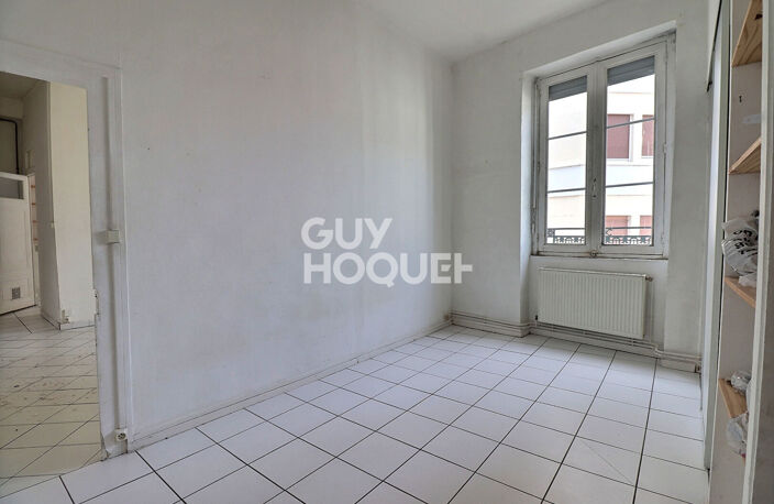 Appartement à rénover - Rue de la Thibaudière — photo 4