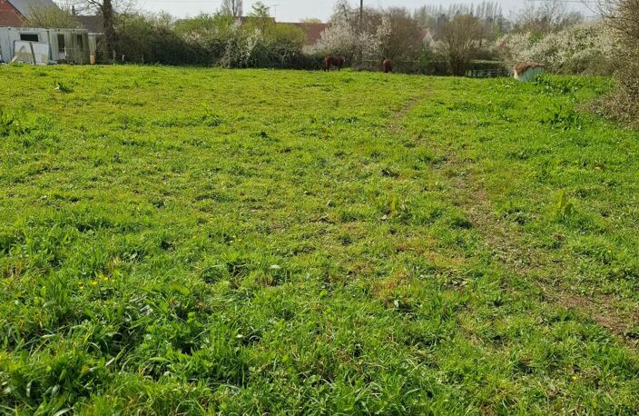 GRAND TERRAIN CONSTRUCTIBLE - RARE SUR LE SECTEUR — photo 2