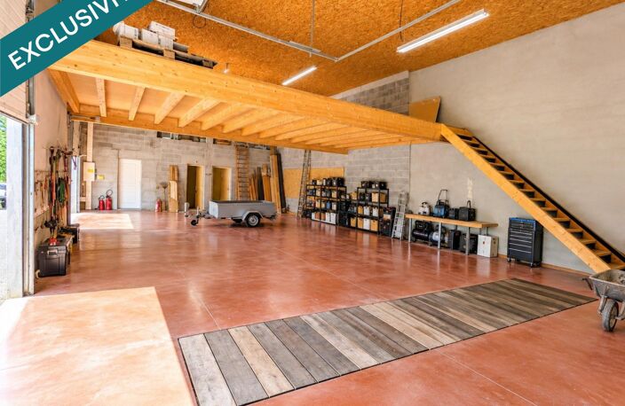 BÂTIMENT INDUSTRIEL de 2002  ENV. 330 M² EXPLOITABLES  TERRAIN ENV. 900 M² — photo 4