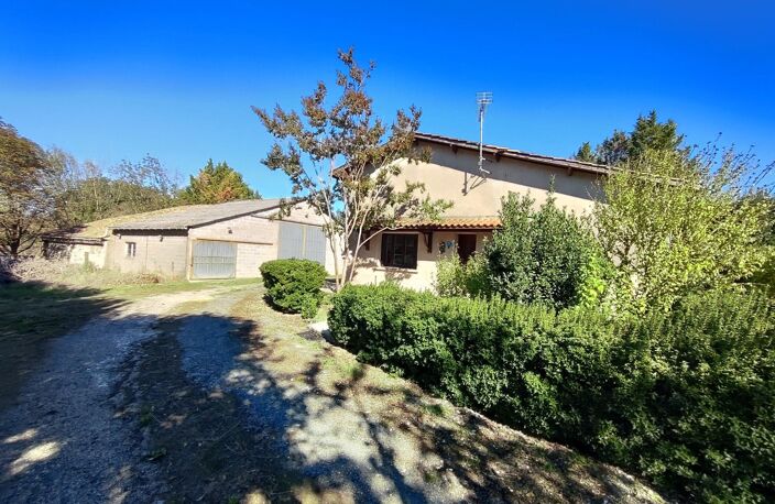 Propriété sur 3,19 ha avec deux dépendances — photo 2