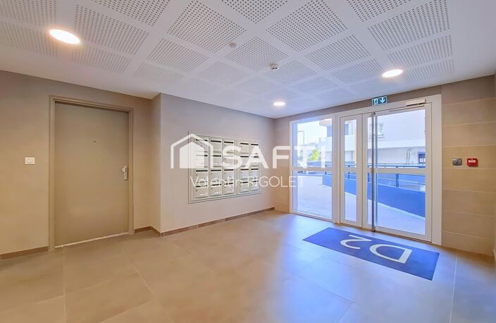 Grand Studio 30 m², Balcon - Locataire en place. — photo 2