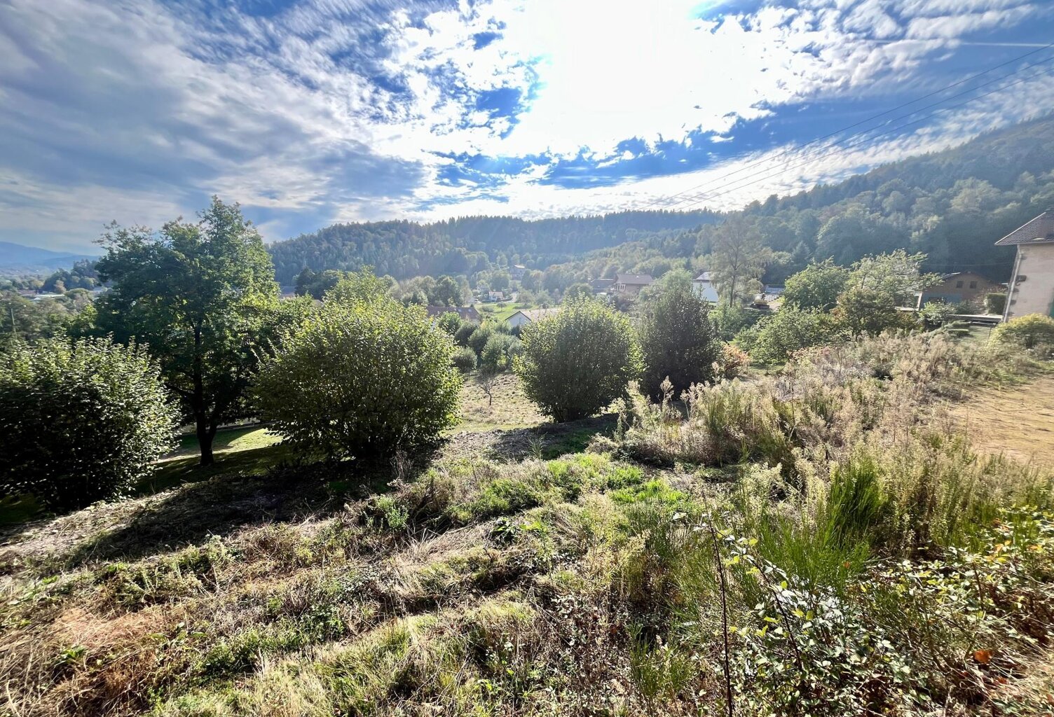 Un écrin de verdure avec vue dégagée — photo 1