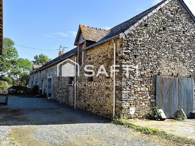 Rare sur le marché, 10 hectares, logements, étang. — photo 1
