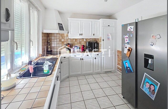 Maison familiale 4 chambres,sous sol complet,jardin — photo 5