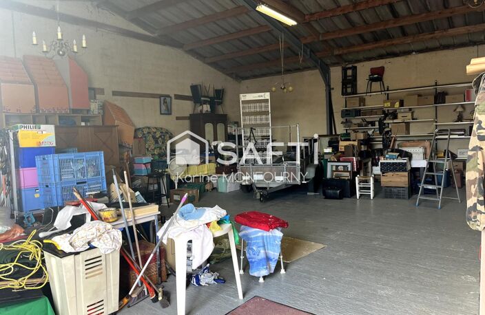 Maison habitable de plain-pied avec grand hangar — photo 4