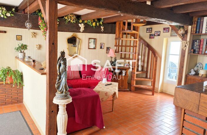 Maison en pierre pleine de charme, au calme et aux portes de Montaigu — photo 4