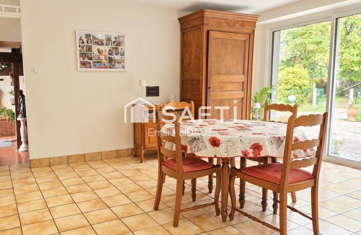 Maison en pierre pleine de charme, au calme et aux portes de Montaigu — photo 5