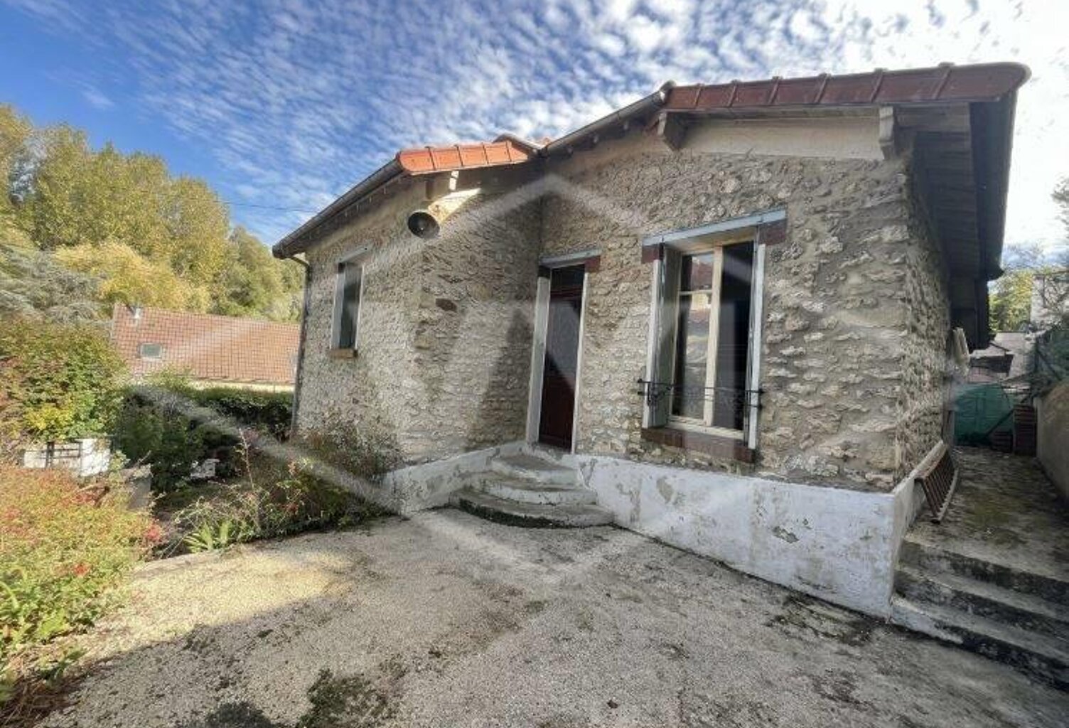 Vente maison 4 pièces 65 m² Combs-la-Ville (77380) — photo 1