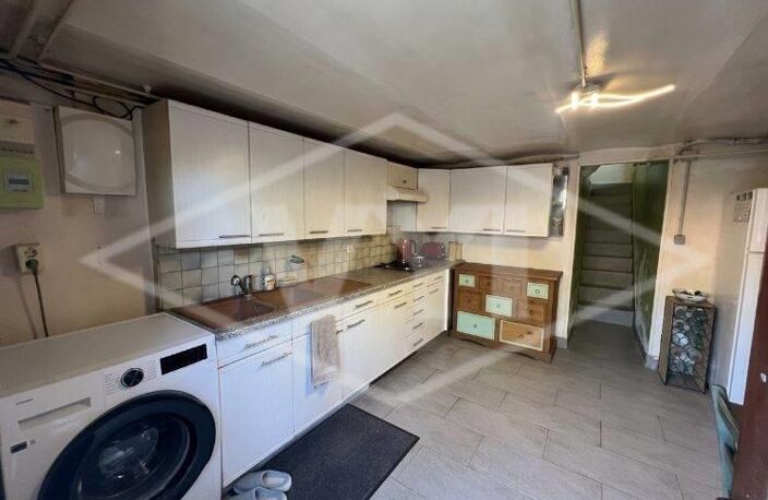 Vente maison 4 pièces 65 m² Combs-la-Ville (77380) — photo 2