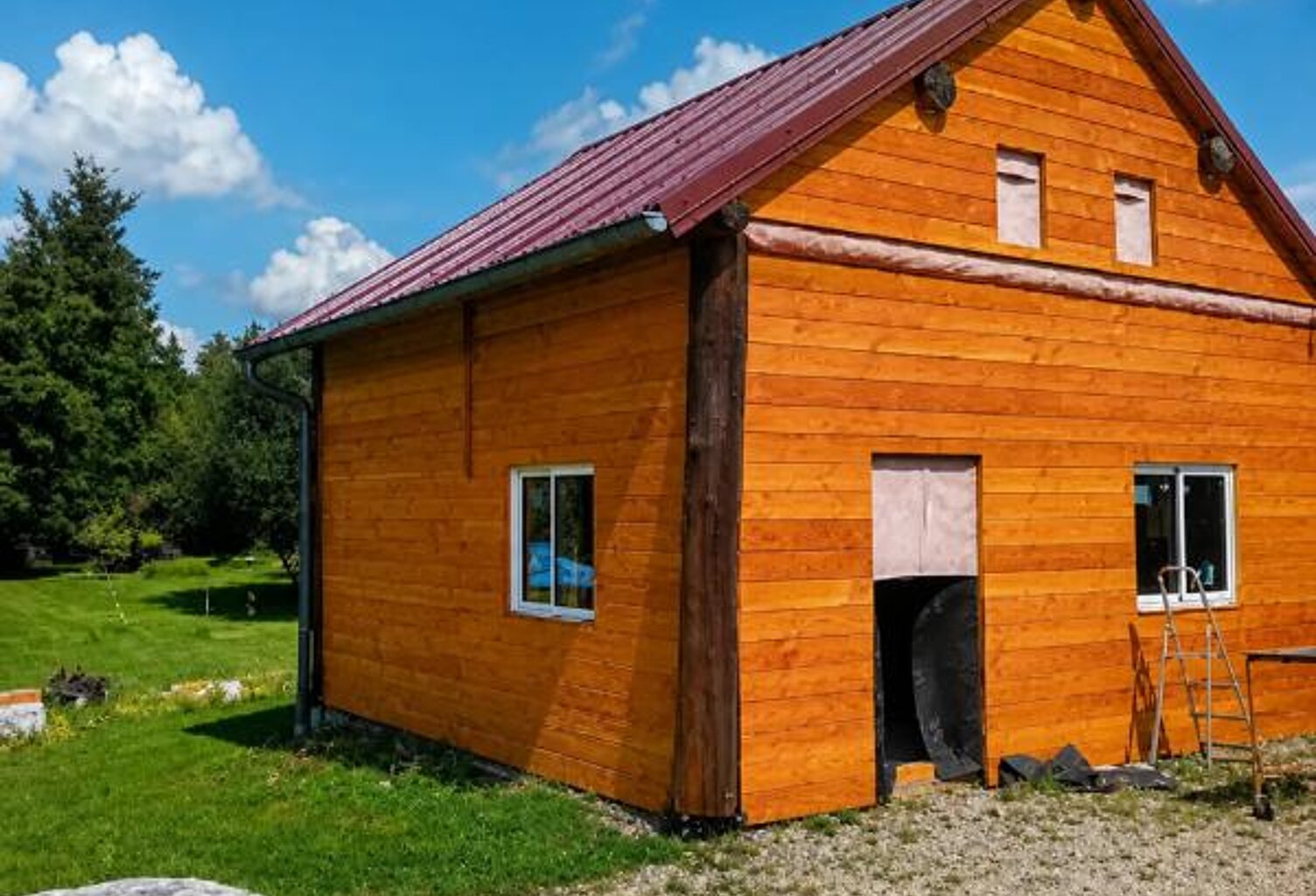 VILLERS-LES-BOIS – DEUX CHALETS EN BOIS – TERRAIN CLOS — photo 1
