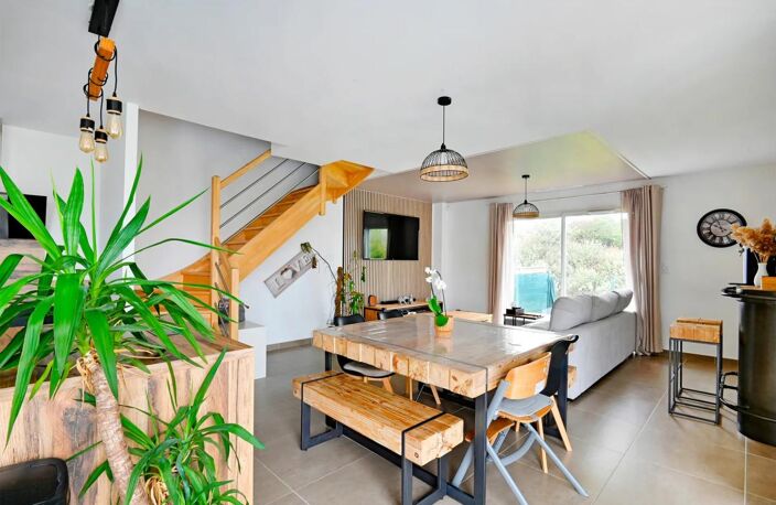 Maison de 7 pièces de 147 m² à Codognan — photo 4