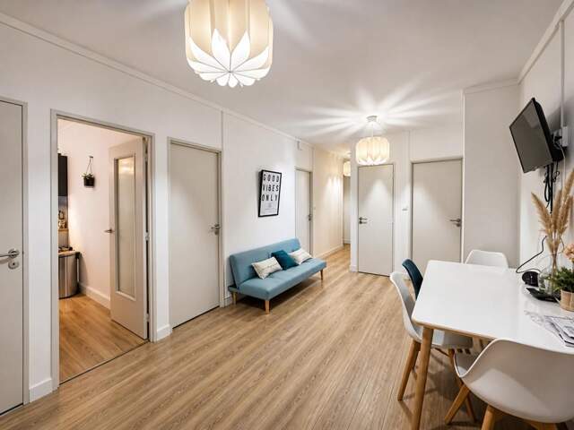 Appartement de 5 pièces de 113 m² à Poitiers — photo du bien