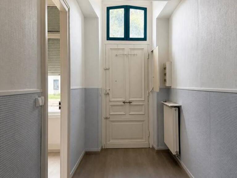 Maison de 5 pièces de 147 m² à Sainte-Bazeille — photo 1