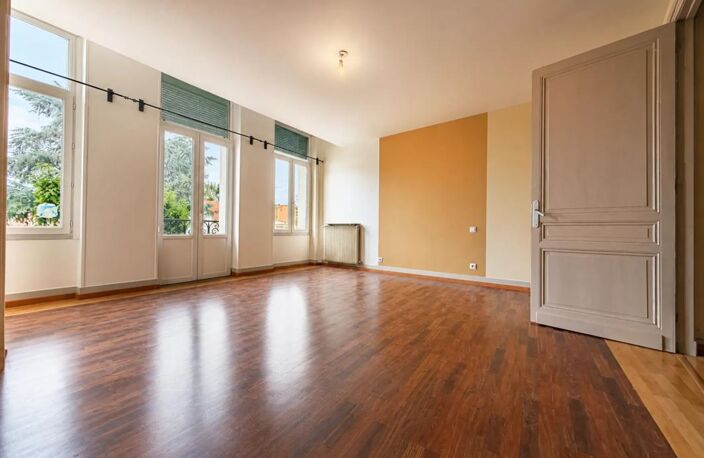 Maison de 5 pièces de 147 m² à Sainte-Bazeille — photo 5
